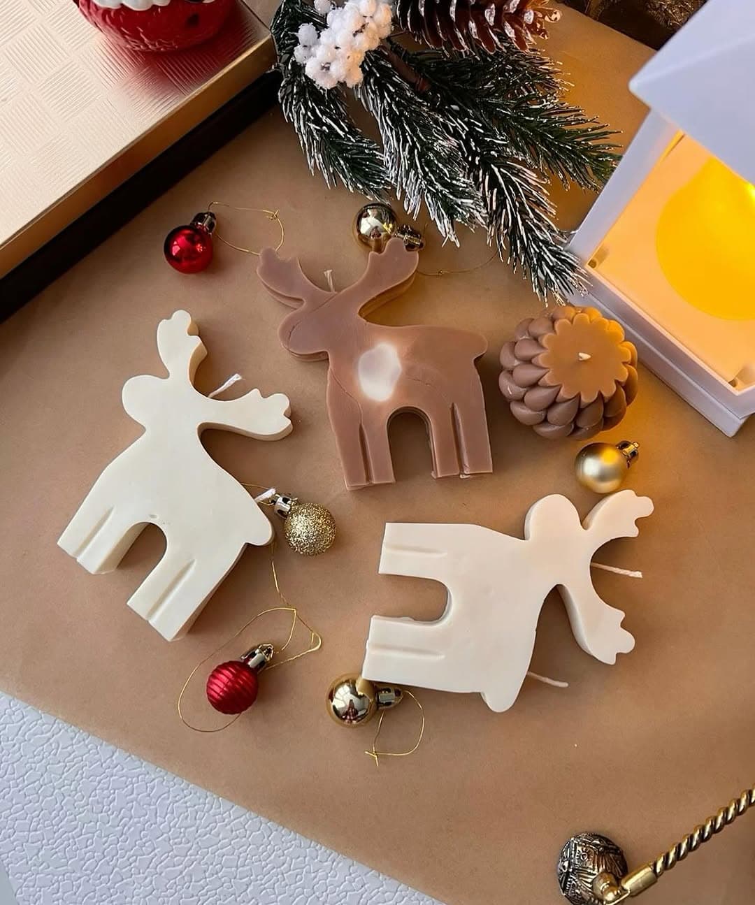🦌 Rudolph’s cooler, chiller cousin has arrived – and he’s BURNING bright!